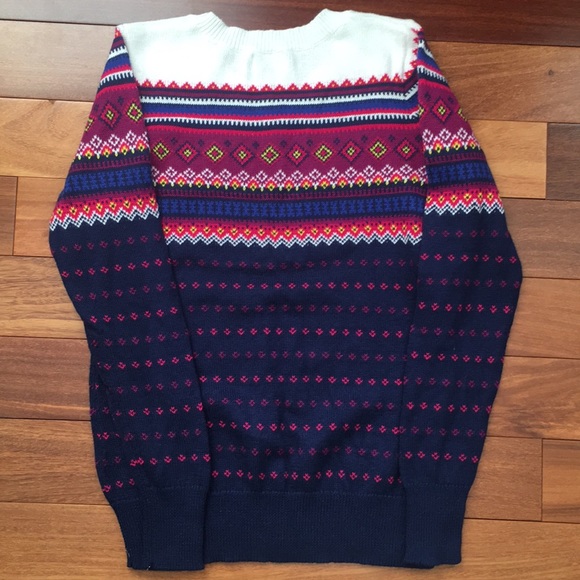 Old navy sweater - Picture 4 of 5